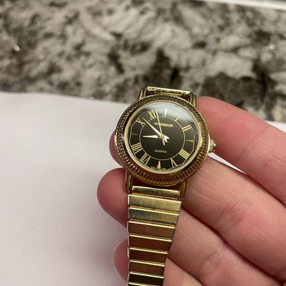 Working - Woman’s Signed McGregor LMG 515 Gold Tone Stretchy Stretch Wrist Watch - Picture 9 of 12